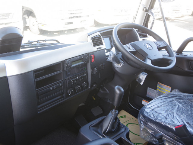 三菱ふそう ファイター 中型 冷蔵冷凍バン 2KG-FK65F(99090) 23枚目