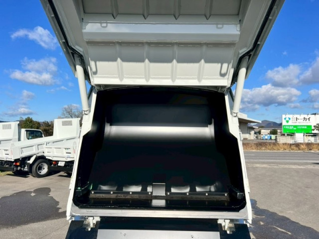 三菱ふそう キャンター 小型 塵芥車（プレス式） 2RG-FEAV0(99092) 23枚目