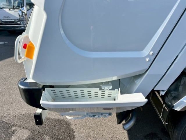 三菱ふそう キャンター 小型 塵芥車（プレス式） 2RG-FEAV0(99092) 30枚目
