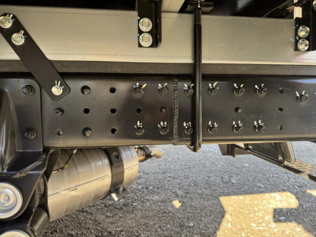 三菱ふそう キャンター 小型 冷蔵冷凍バン 2RG-FBA20(99094) 20枚目