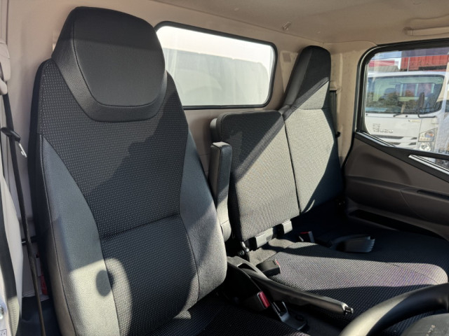 三菱ふそう キャンター 小型 冷蔵冷凍バン 2RG-FBA20(99094) 25枚目