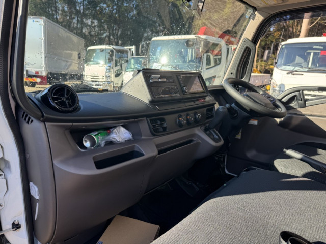 三菱ふそう キャンター 小型 冷蔵冷凍バン 2RG-FBA20(99094) 36枚目