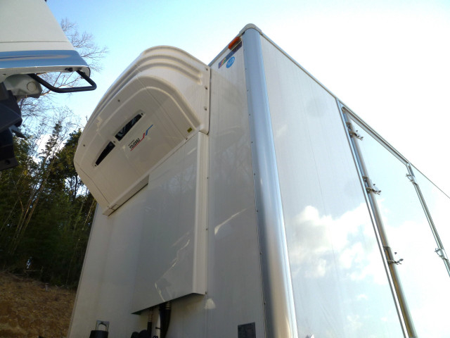 日野 レンジャー 中型 冷蔵冷凍バン 2KG-FD2ABG(99097) 9枚目