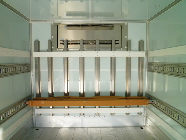 日野 レンジャー 中型 冷蔵冷凍バン 2KG-FD2ABG(99097) 19枚目