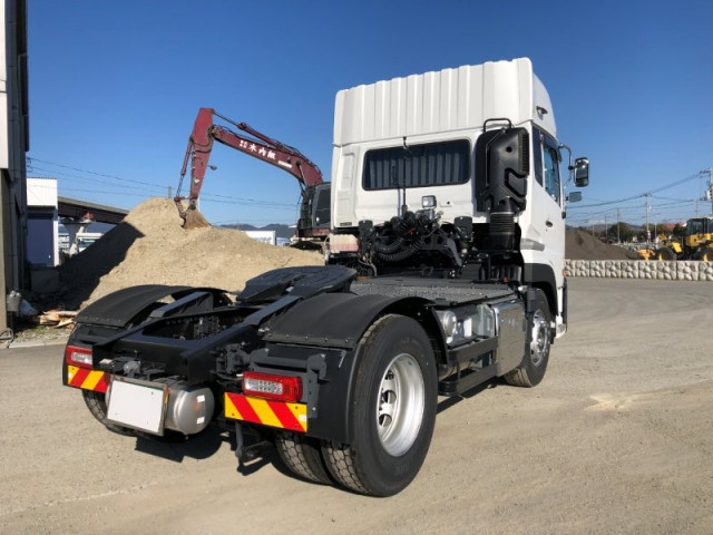 UDトラックス（日産） クオン 大型 トラクタ 2RG-GK5DAB(99098) 4枚目