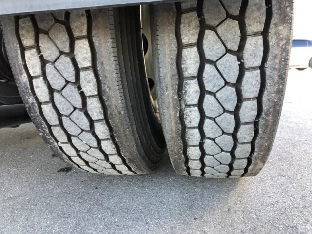 UDトラックス（日産） クオン 大型 トラクタ 2RG-GK5DAB(99098) 20枚目