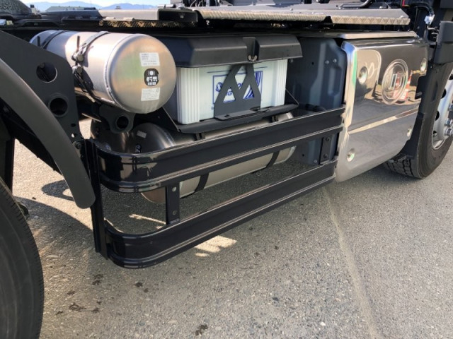 UDトラックス（日産） クオン 大型 トラクタ 2RG-GK5DAB(99098) 26枚目