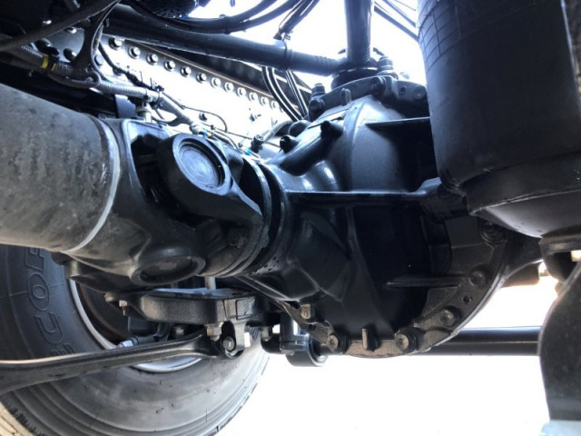 UDトラックス（日産） クオン 大型 トラクタ 2RG-GK5DAB(99098) 31枚目