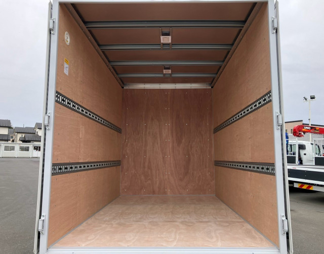 三菱ふそう キャンター 小型 バン 2RG-FBA20(99099) 10枚目