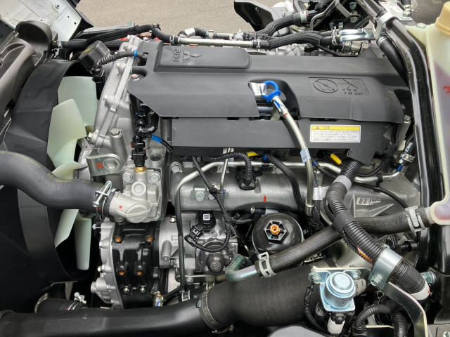 三菱ふそう キャンター 小型 バン 2RG-FBA20(99099) 18枚目