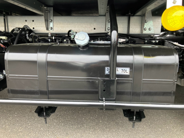 三菱ふそう キャンター 小型 バン 2RG-FBA20(99099) 21枚目