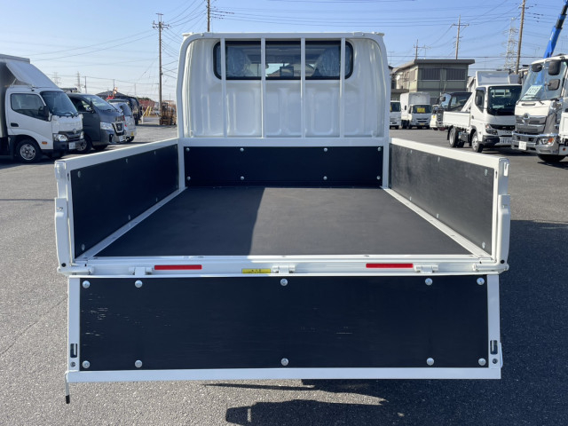 三菱ふそう キャンター 小型 Wキャブ 2RG-FBA20(99100) 13枚目