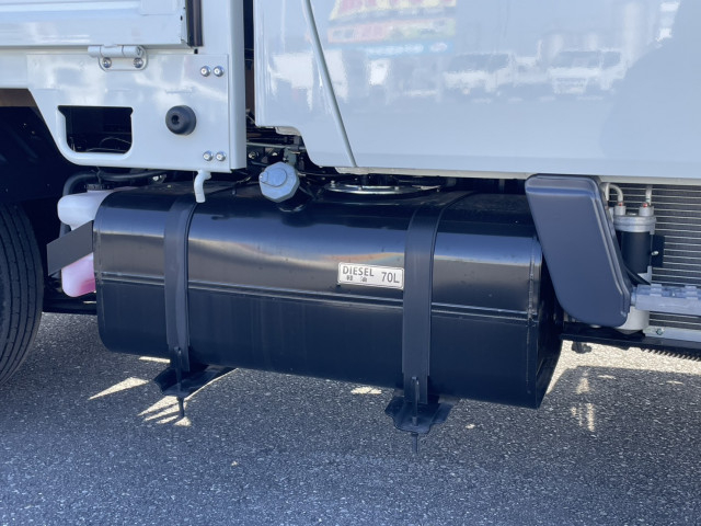 三菱ふそう キャンター 小型 Wキャブ 2RG-FBA20(99100) 15枚目