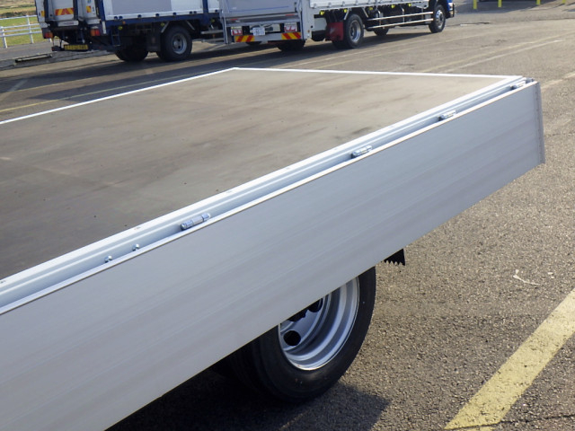 三菱ふそう キャンター 小型 平ボディ 2PG-FEBS0(99101) 30枚目