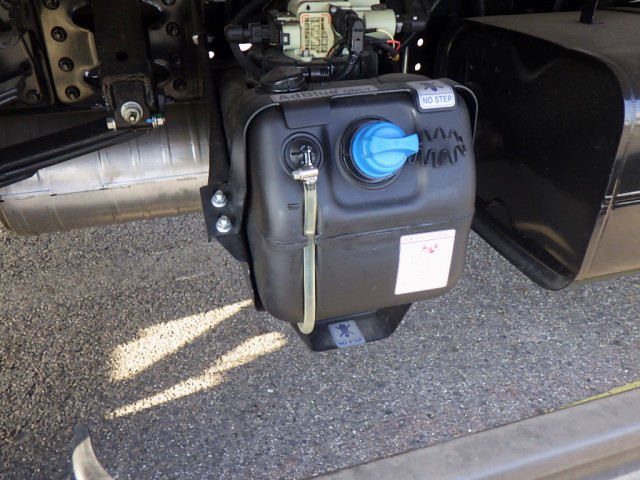 三菱ふそう キャンター 小型 平ボディ 2PG-FEBS0(99101) 34枚目