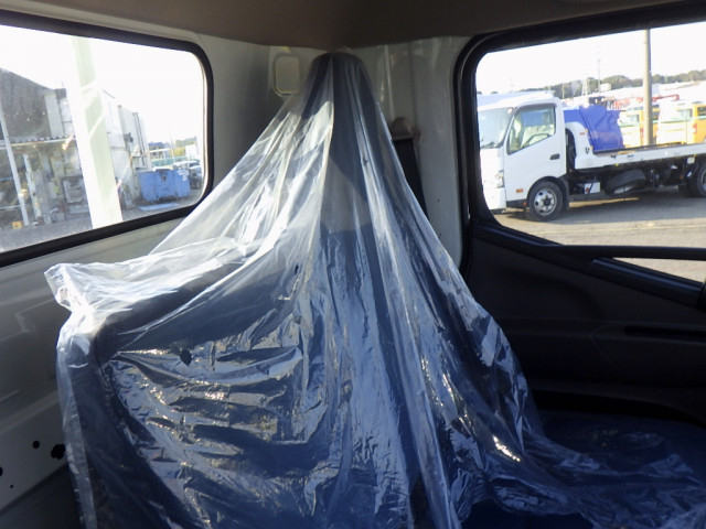 三菱ふそう キャンター 小型 平ボディ 2PG-FEBS0(99101) 47枚目