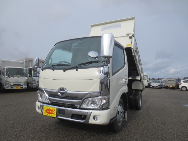 日野 デュトロ 小型 土砂ダンプ 2RG-XZU600T(99103) 1枚目