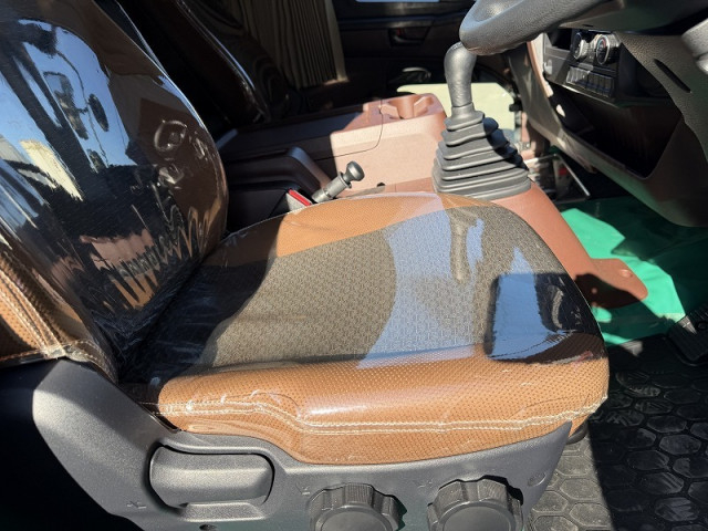 日野 レンジャー 増トン ウィング 2PG-FE2ACA(99105) 28枚目