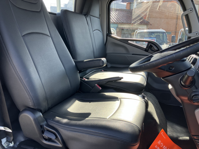 三菱ふそう キャンター 小型 平ボディ 2RG-FDA20(99109) 6枚目