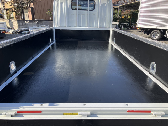 三菱ふそう キャンター 小型 平ボディ 2RG-FDA20(99109) 7枚目