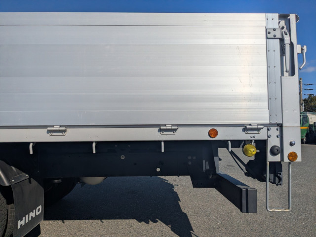 日野 レンジャー 中型 平ボディ 2KG-FD2ABG(99110) 19枚目