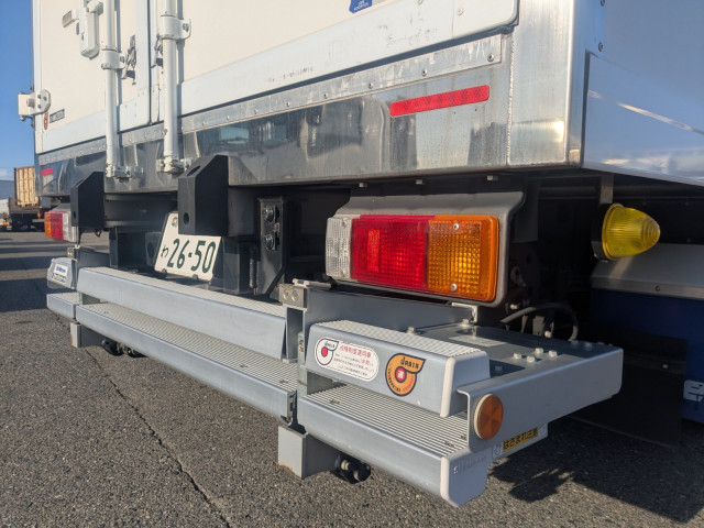 日野 デュトロ 小型 冷蔵冷凍バン 2RG-XZU710M(99111) 8枚目