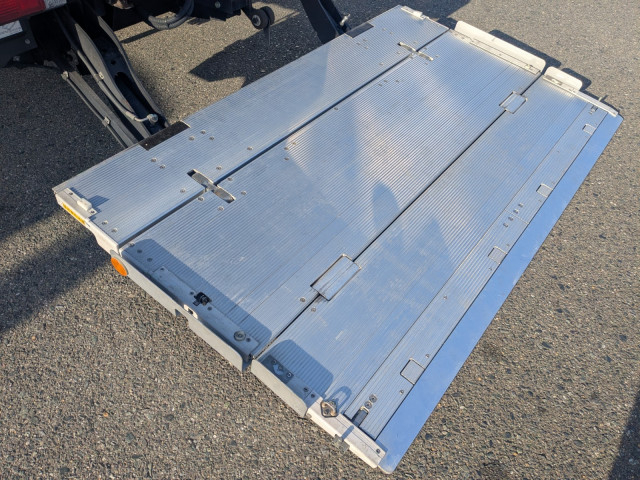 日野 デュトロ 小型 冷蔵冷凍バン 2RG-XZU710M(99111) 10枚目