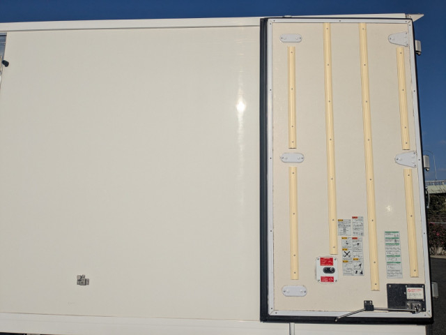 日野 デュトロ 小型 冷蔵冷凍バン 2RG-XZU710M(99111) 24枚目