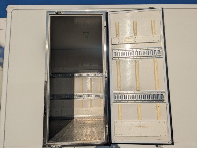 日野 デュトロ 小型 冷蔵冷凍バン 2RG-XZU710M(99111) 29枚目