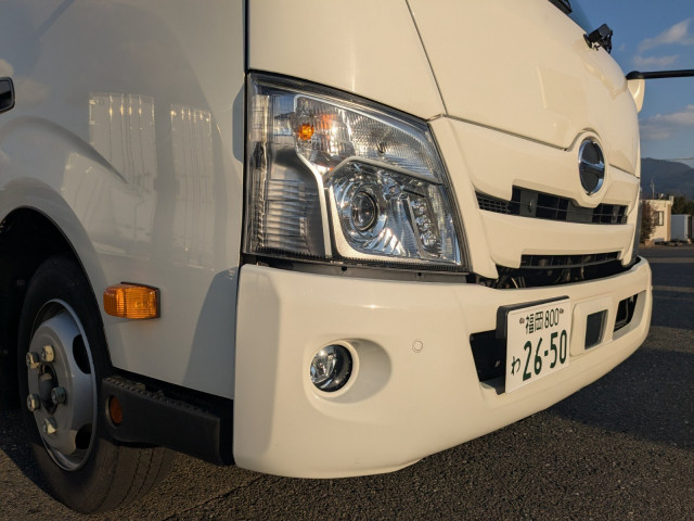 日野 デュトロ 小型 冷蔵冷凍バン 2RG-XZU710M(99111) 48枚目