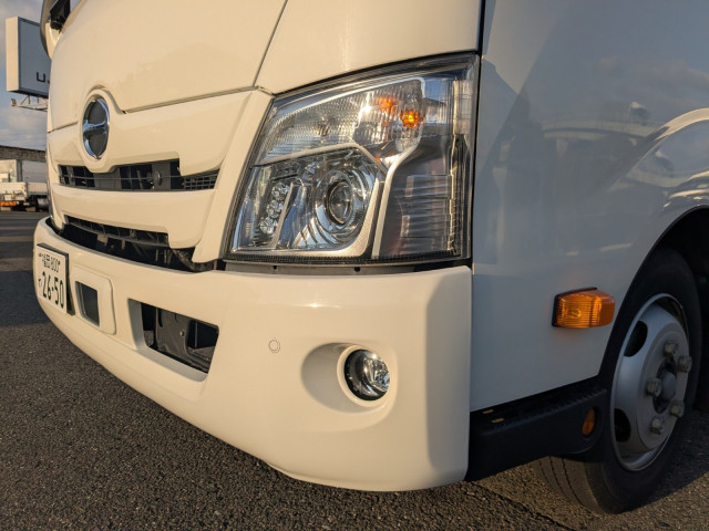 日野 デュトロ 小型 冷蔵冷凍バン 2RG-XZU710M(99111) 49枚目