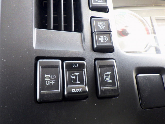 いすゞ フォワード 中型 平ボディ 2RG-FRR90S2(99113) 17枚目