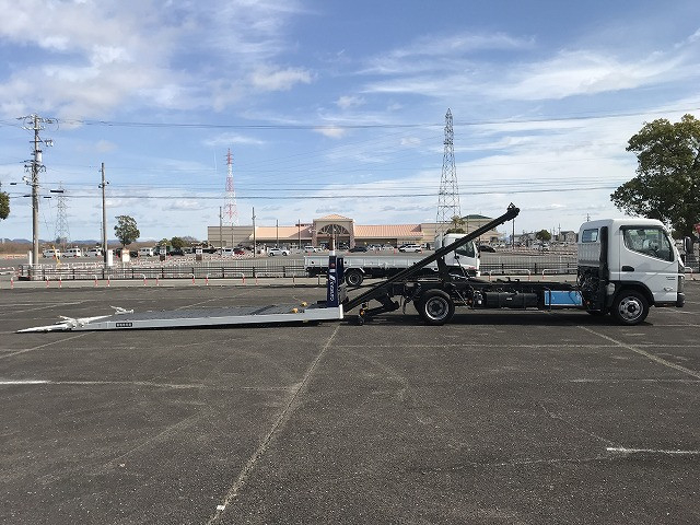 三菱ふそう キャンター 小型 キャリアカー 2PG-FEB80(99115) 5枚目