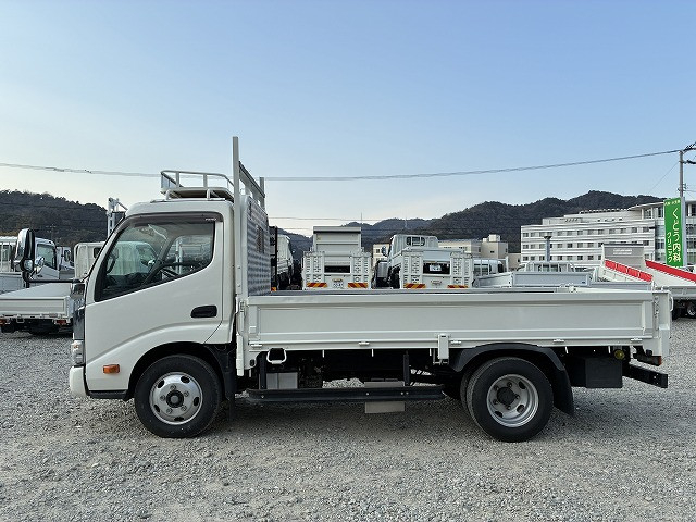 Hino dutro Small Flat body 2RG-XZU645M(99116) 4枚目