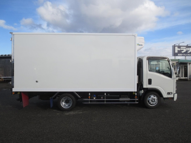 いすゞ エルフ 小型 冷蔵冷凍バン 2RG-NPR88AN(99117) 8枚目