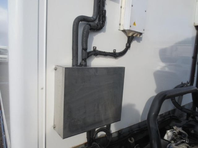 いすゞ エルフ 小型 冷蔵冷凍バン 2RG-NPR88AN(99117) 13枚目