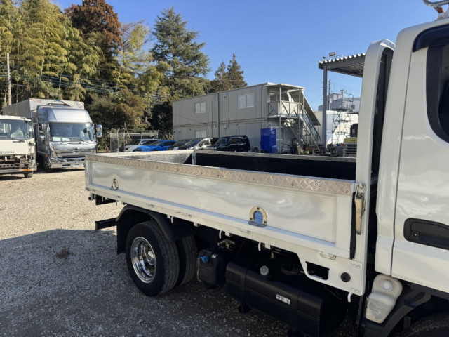 三菱ふそう キャンター 小型 平ボディ 2PG-FBAV0(99118) 6枚目