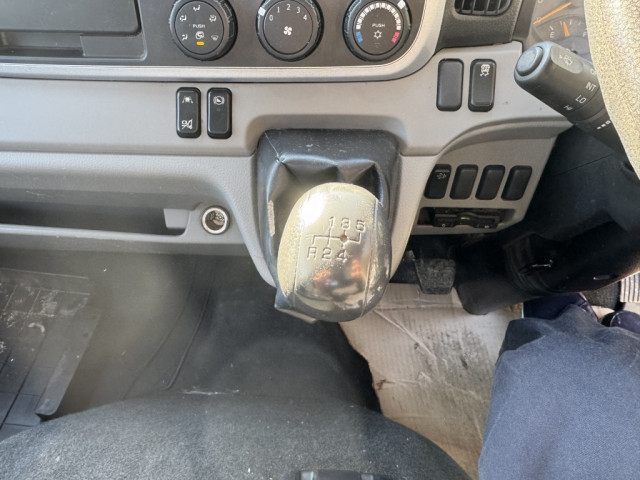 三菱ふそう キャンター 小型 平ボディ 2PG-FBAV0(99118) 24枚目