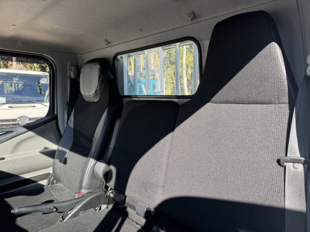 三菱ふそう キャンター 小型 平ボディ 2PG-FBAV0(99118) 29枚目