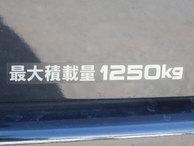 トヨタ ハイエース 小型 バン 3BF-TRH200V(99120) 19枚目