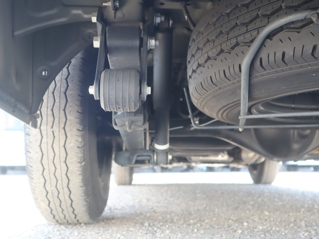 トヨタ ハイエース 小型 バン 3BF-TRH200V(99120) 28枚目