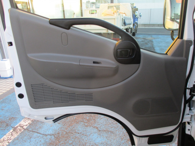 日産自動車 アトラス 小型 平ボディ CBF-SQ2F24(99124) 24枚目