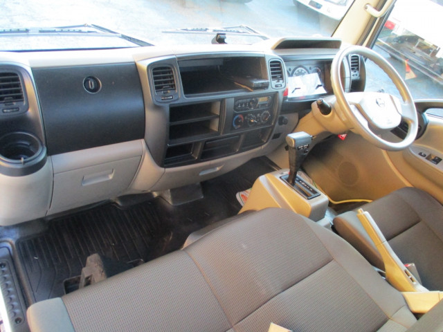 日産自動車 アトラス 小型 平ボディ CBF-SQ2F24(99124) 31枚目