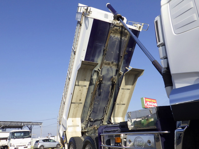 UDトラックス（日産） クオン 大型 土砂ダンプ 2PG-CW4AL(99125) 29枚目