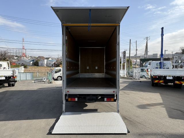 トヨタ ダイナ 小型 バン 2RG-XZU655(99126) 9枚目