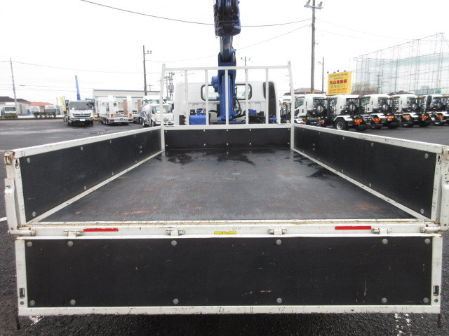 三菱ふそう キャンター 小型 平ボディ（クレーン付） 2PG-FEB50(99128) 8枚目