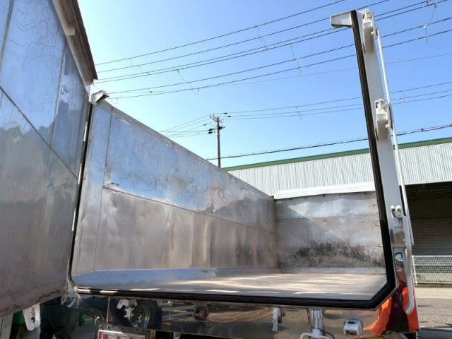 いすゞ フォワード 増トン 土砂ダンプ 2KG-FVZ60U2(99127) 13枚目