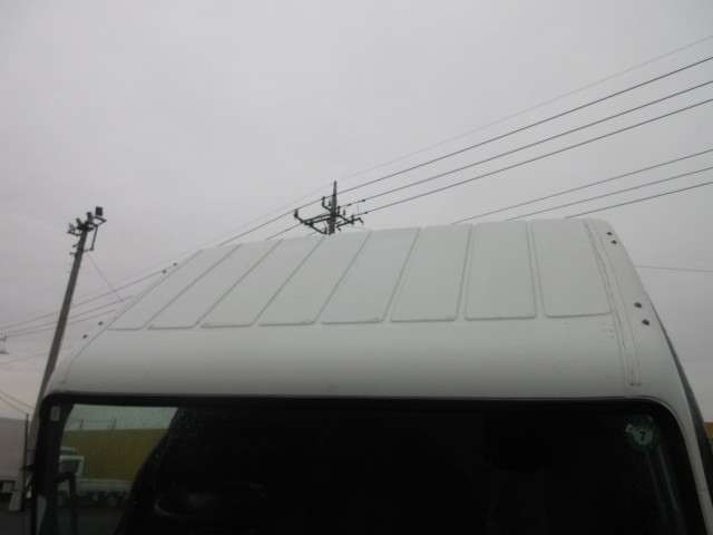 三菱ふそう キャンター 小型 平ボディ（クレーン付） 2PG-FEB50(99128) 11枚目