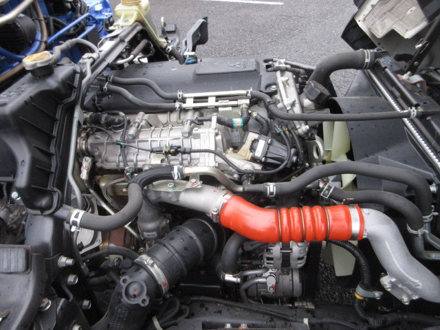 三菱ふそう キャンター 小型 平ボディ（クレーン付） 2PG-FEB50(99128) 19枚目