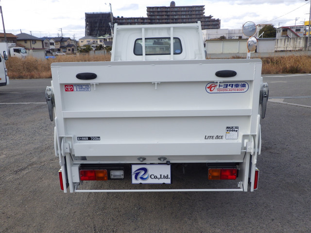 トヨタ ライトエース 小型 平ボディ DBF-S402U(99129) 5枚目